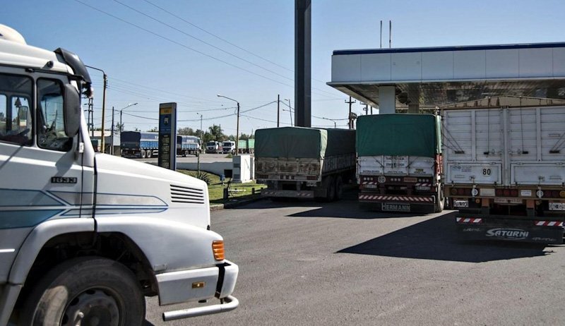 Nueva prórroga a Estaciones de Servicio para adecuarse al expendio de GNC a camiones y buses