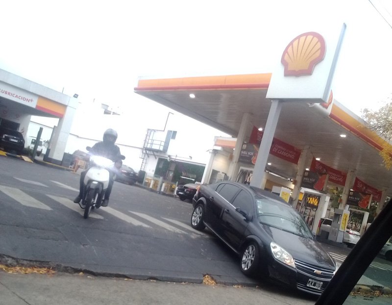 Estaciones de Servicio fijan plan de medidas de fuerza