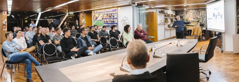 La Revolución de la Inteligencia Artificial en Nuestro Negocio