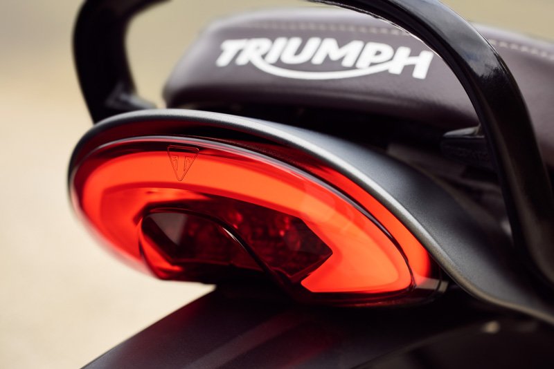 Ficha técnica: Triumph Scrambler 400X