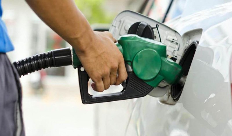 Suben los combustibles en Uruguay 