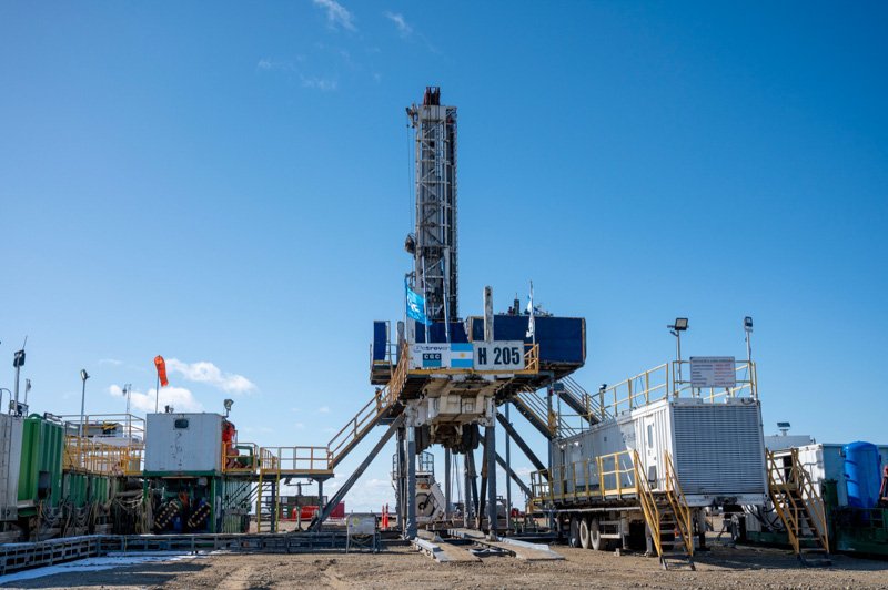 YPF y CGC activan el primer pozo no convencional 