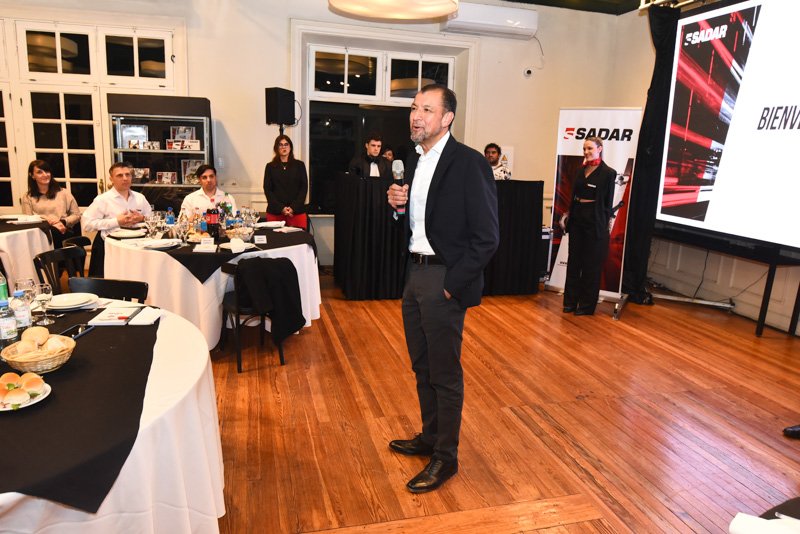 Línea completa de productos Sadar para vehículos livianos