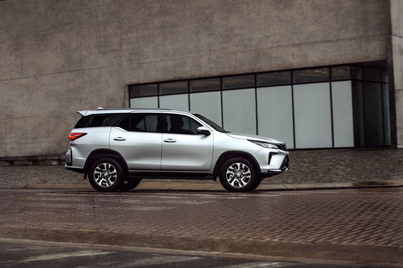 Toyota Argentina presentó la nueva SW4 SRX 2024 