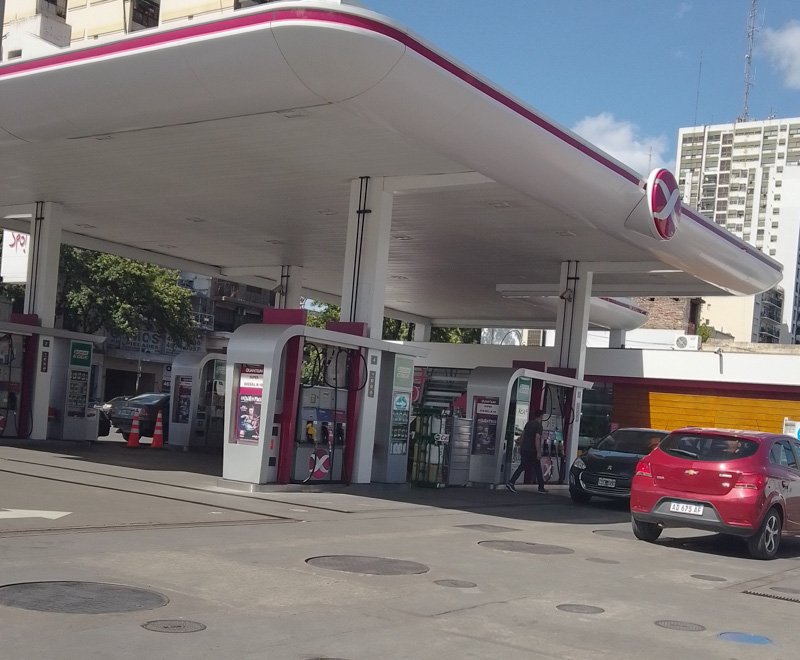 CECHA fue recibida en las oficinas de AXION energy