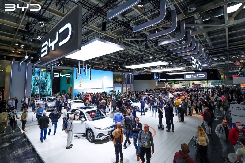 Tesla a punto de ser superada por BYD 