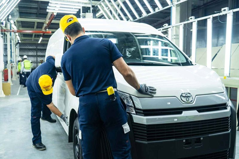 Ensamble pionero de un vehículo importado desde Japón