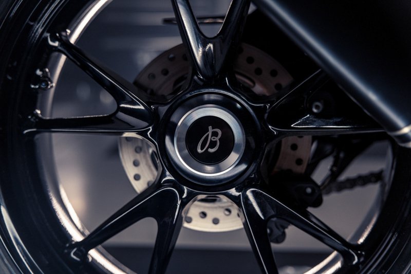 Edición limitada de Triumph en colaboración con Breitling