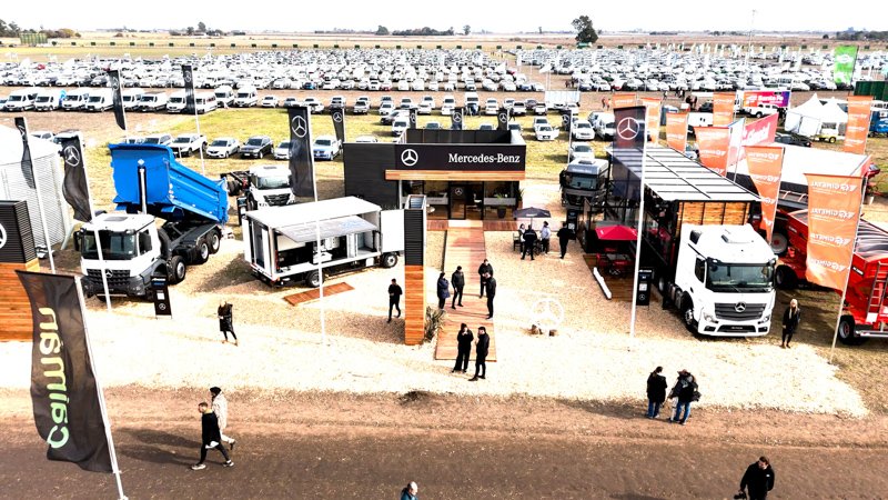 Mercedes-Benz Camiones y Buses protagonista de Agroactiva 2024