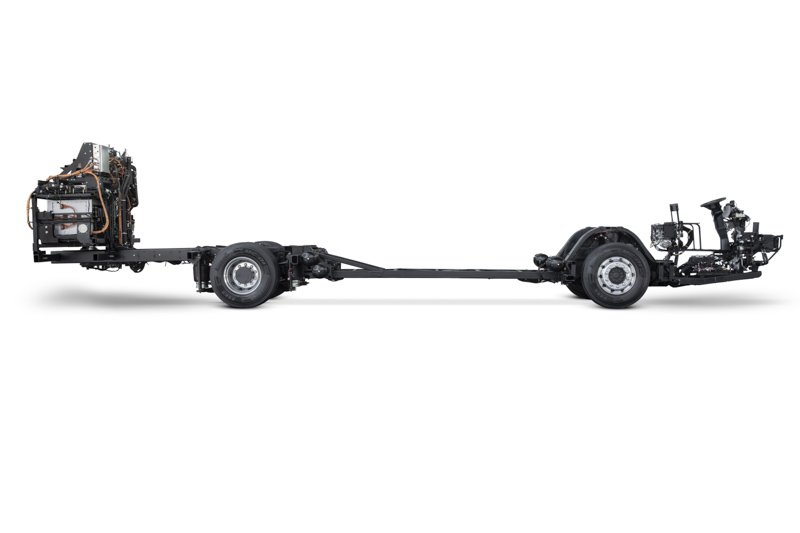 Mercedes-Benz: Presentación de Chasis EO500U