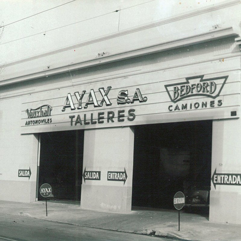 AYAX: Pioneros en la Industria Automotriz Uruguaya