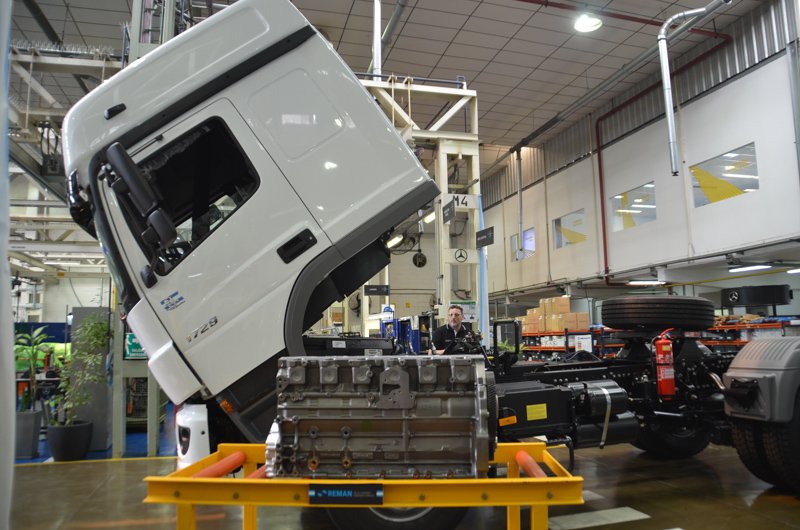 Mercedes-Benz Camiones y Buses entregó 8000 piezas Reman