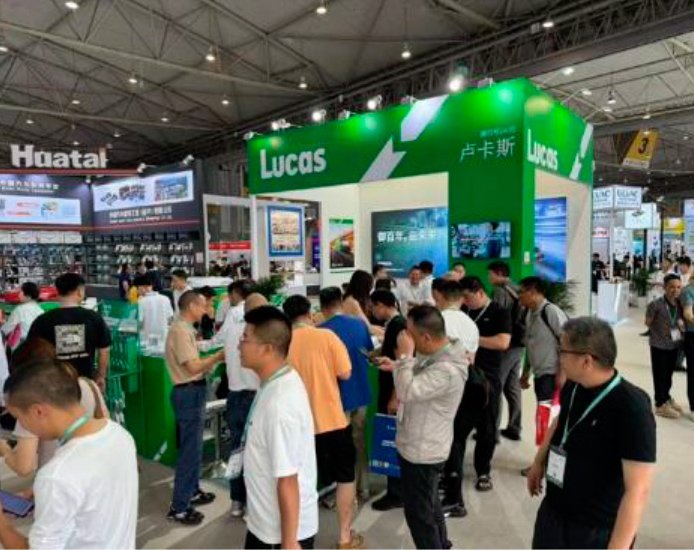 Lucas Diesel destaca en ferias internacionales y carreras