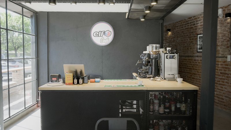 ELF inaugura su primer centro integral para motos