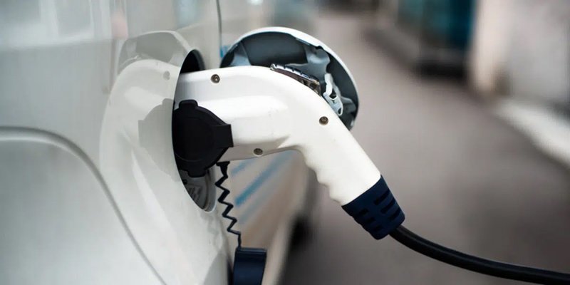 UTE impulsa la movilidad eléctrica con 370 nuevos cargadores