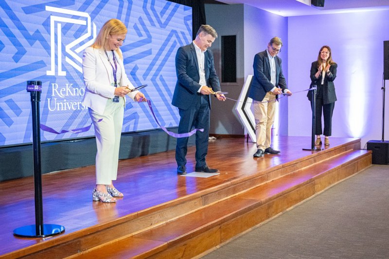Renault lanza ReKnow University en Argentina