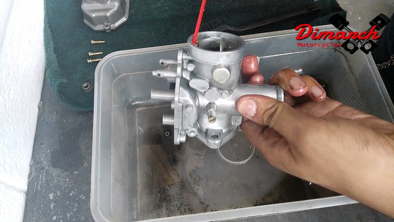 2019-09-12-mantenimiento-del-carburador-de-moto-3-03