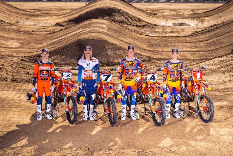 Red Bull KTM Factory Racing regresa para la temporada 2025
