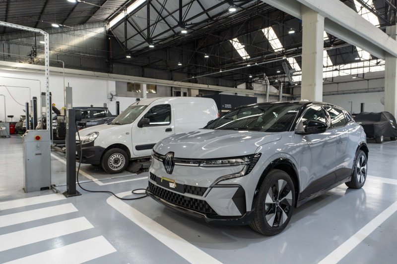 Ventas de autos cayeron 1,7% en noviembre