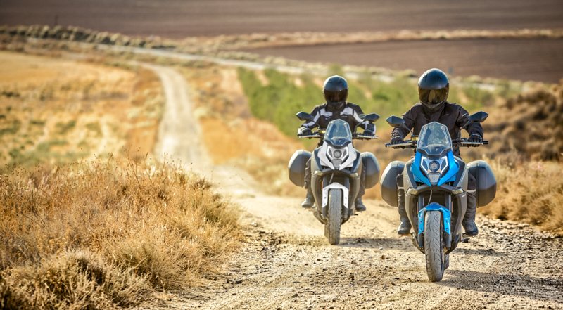 Motos CFMOTO Adventure: Viajes largos con confort