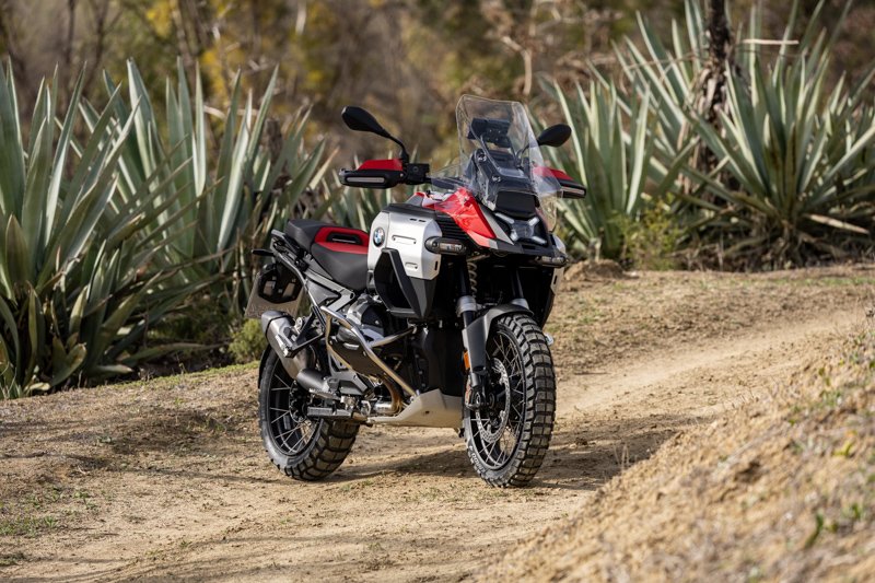 BMW Motorrad lanza la nueva BMW R 1300 GS Adventure