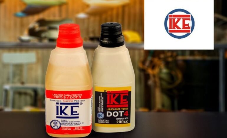 Mantenimiento de frenos de moto con líquido IKE DOT