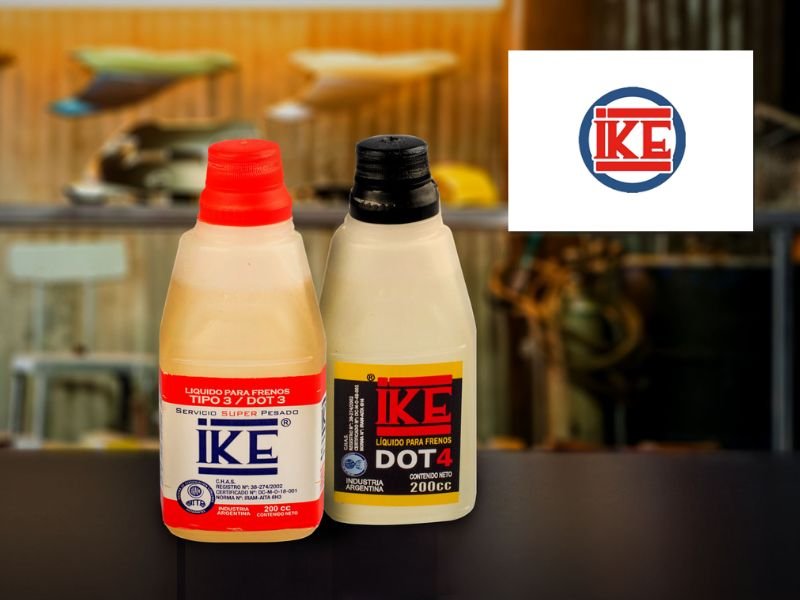 Mantenimiento de frenos de moto con líquido IKE DOT