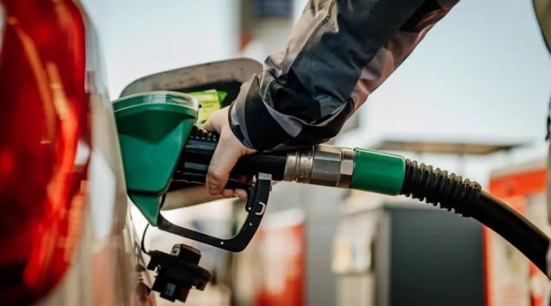 Autodespacho de combustible: requisitos oficiales