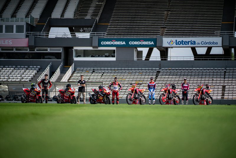 Honda presentó sus equipos de competición para 2025