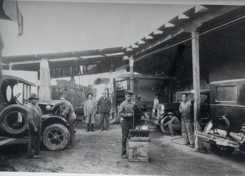 Repuestos Bechara cumple 100 años