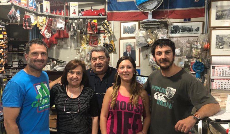 Repuestos Bechara cumple 100 años