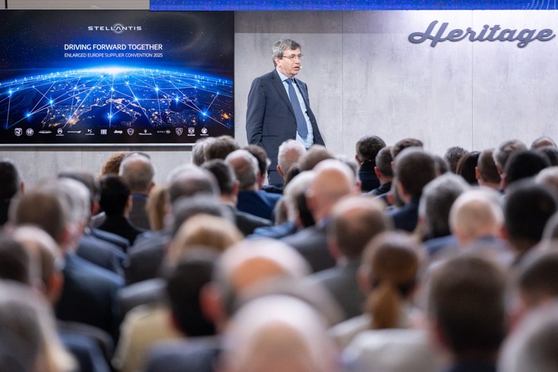 Stellantis reunió a proveedores clave en Turín
