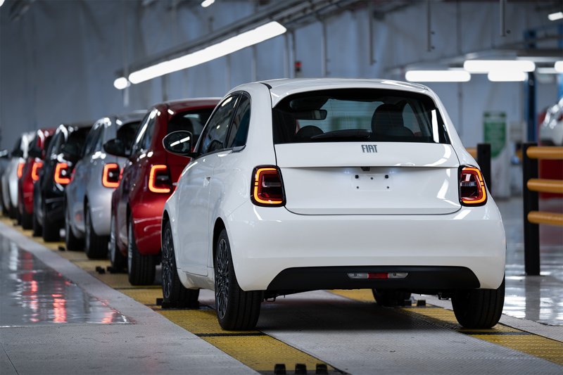 FIAT inicia pre producción del nuevo 500 Hybrid