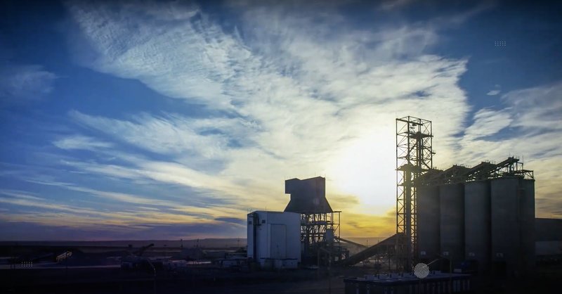 YPF y Eni avanzan en el proyecto Argentina LNG