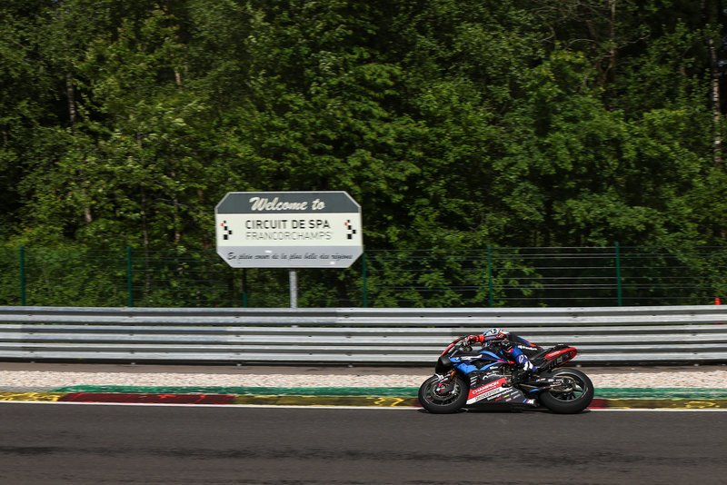 BMW logró podios en Spa y la Isla de Man