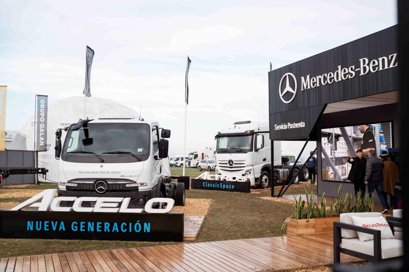 Mercedes-Benz presentó su oferta para el agro