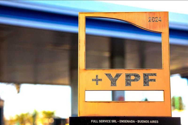 Estación YPF de Ensenada recibe premio +YPF