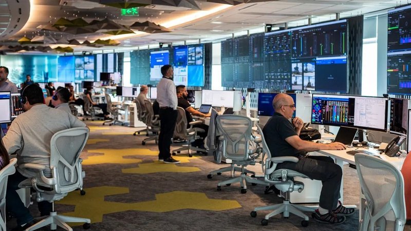 YPF inaugura el centro RTIC de comercialización