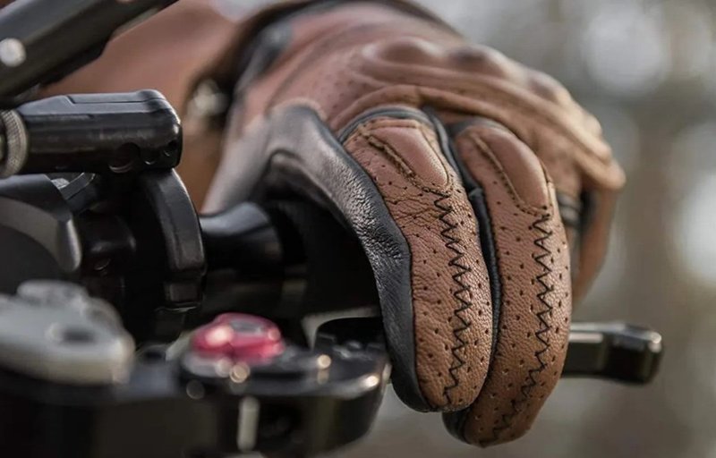 Fercol Lubricantes: consejos para motos en invierno