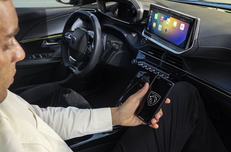 Tecnología y conectividad en los nuevos Peugeot