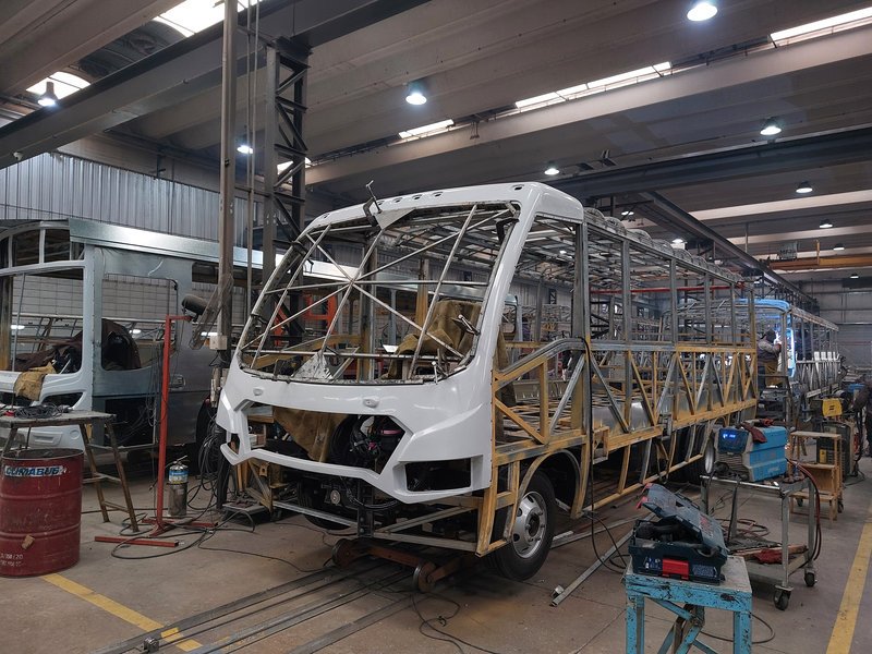 IVECO BUS y Overbus avanzan con buses carrozados