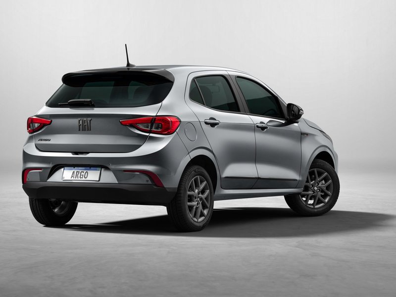 Ventas de autos bajaron en junio pero siguen firmes