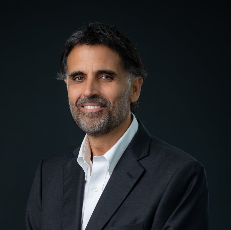 Manuel Mantilla se retira de Prestige Auto