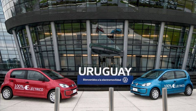 Proyectan 20 mil autos eléctricos en 2025