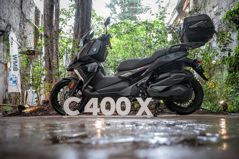 BMW C 400 X: nuevo scooter urbano de 350 cc