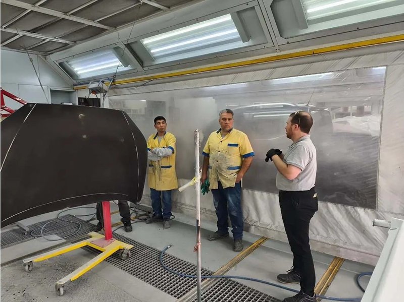 Taller Barzaghi recibe capacitación con EMYVEC