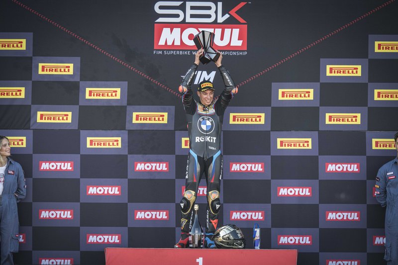 Razgatlioglu bicampeón mundial con BMW