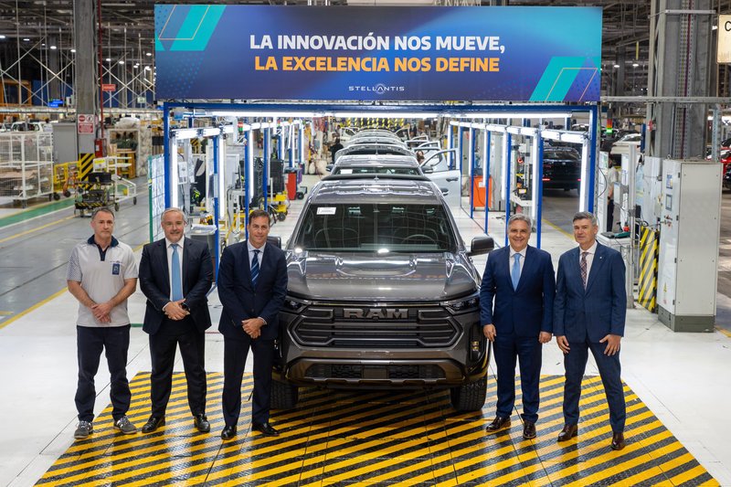 Stellantis inicia producción de la nueva Ram Dakota
