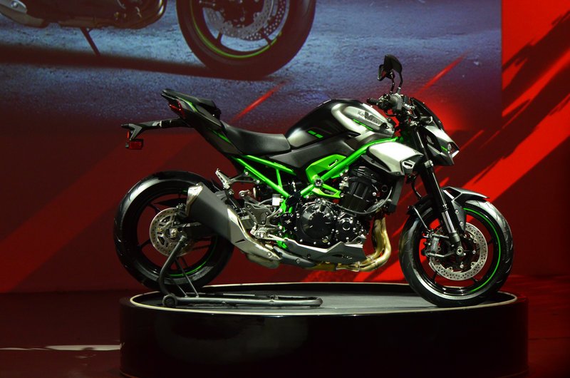 Kawasaki y Grupo Corven lanzan la nueva Z900