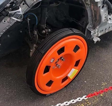 Guni X en reparación de autos eléctricos e híbridos